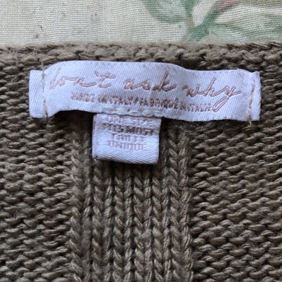 Cropped Oversized Lounge Sweater - Picture 2 of 2